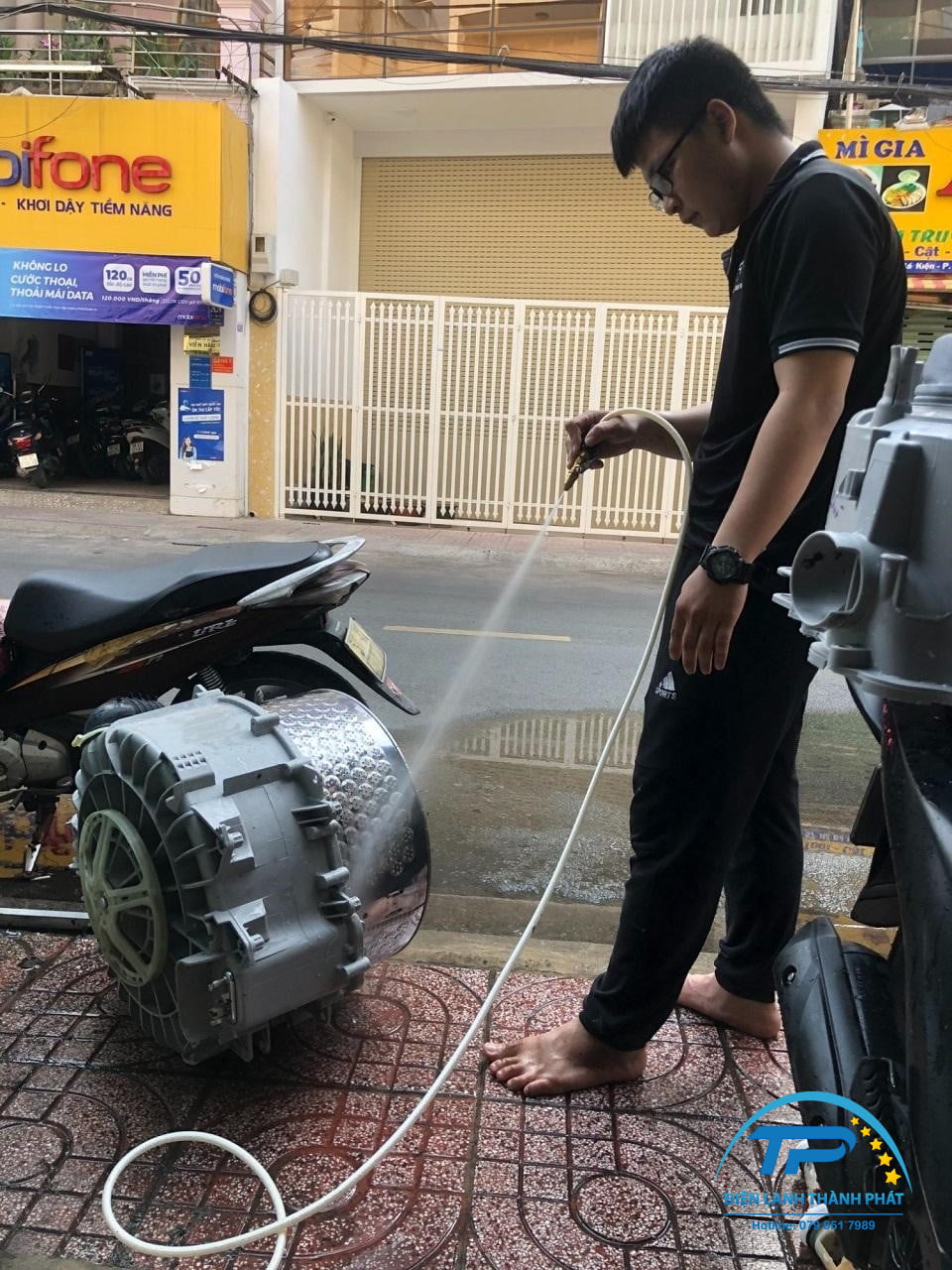 Sửa chữa máy giặt chuyên nghiệp.
