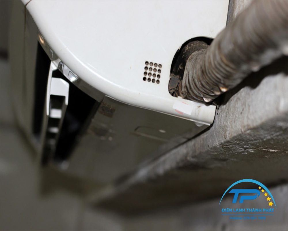 bang-gia-may-lanh-chay-nuoc