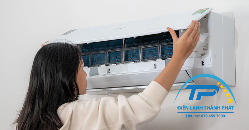 thao-lap-may-lanh-quan-12