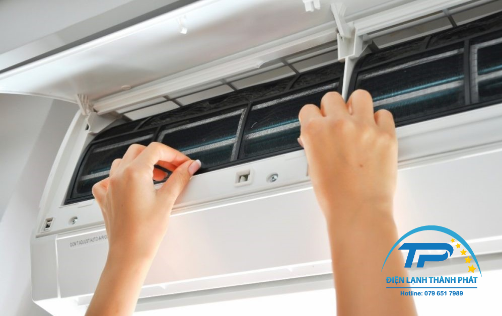 thao-lap-may-lanh-phu-nhuan